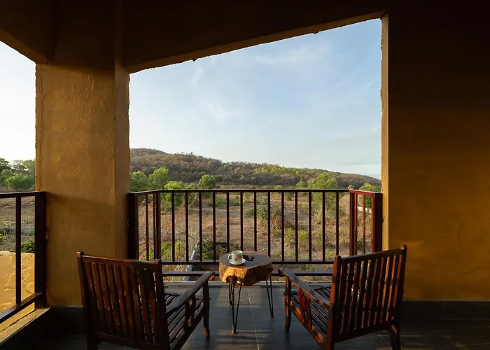 Chuồn Chuồn Retreat Khách sạn 3*