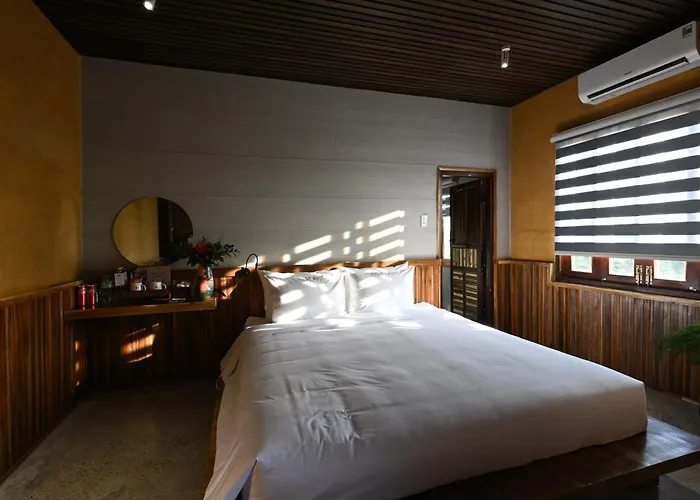 Chuồn Chuồn Retreat Khách sạn