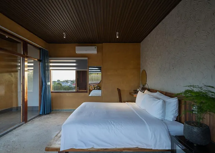 Chuồn Chuồn Retreat 3* Phan Thiết