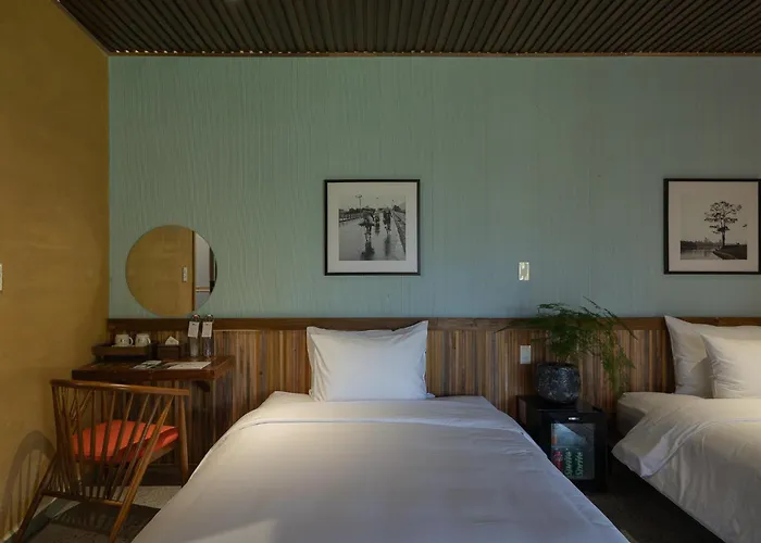 Chuồn Chuồn Retreat Khách sạn 3*