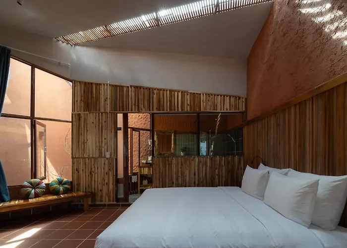 Chuồn Chuồn Retreat Khách sạn